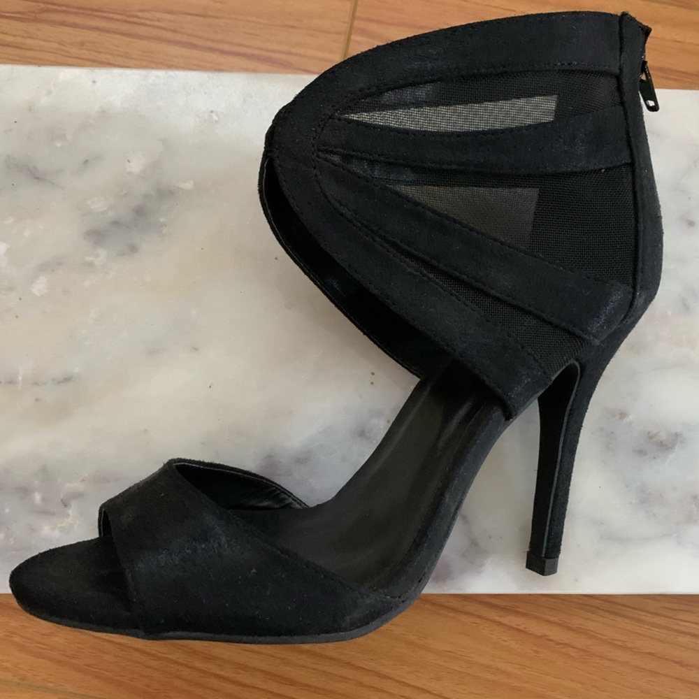 Black heels with ankle detail
